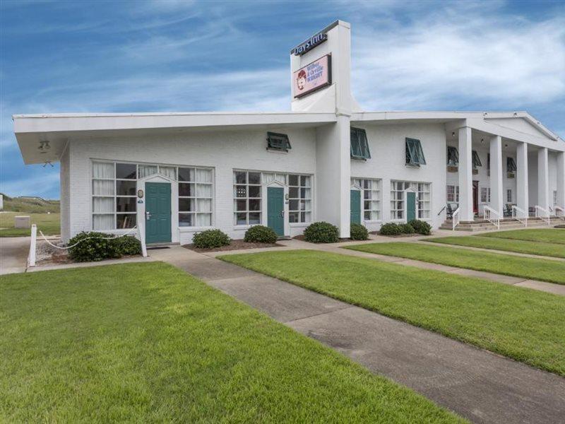 Days Inn By Wyndham Kill Devil Hills Oceanfront - Wilbur Exterior photo