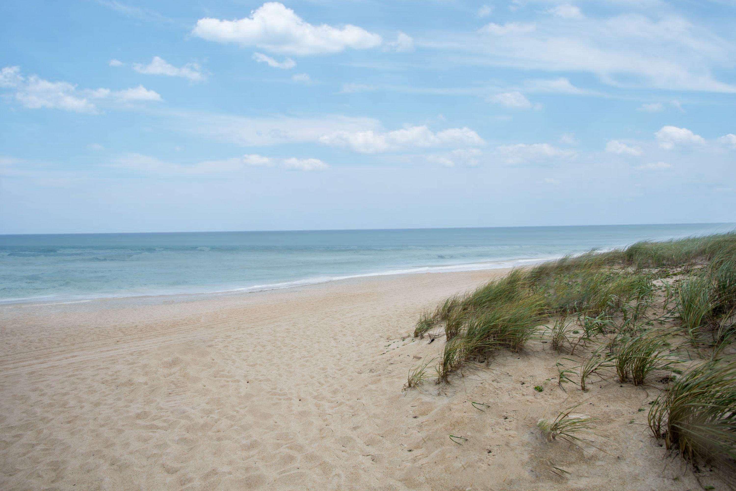 Days Inn By Wyndham Kill Devil Hills Oceanfront - Wilbur Exterior photo