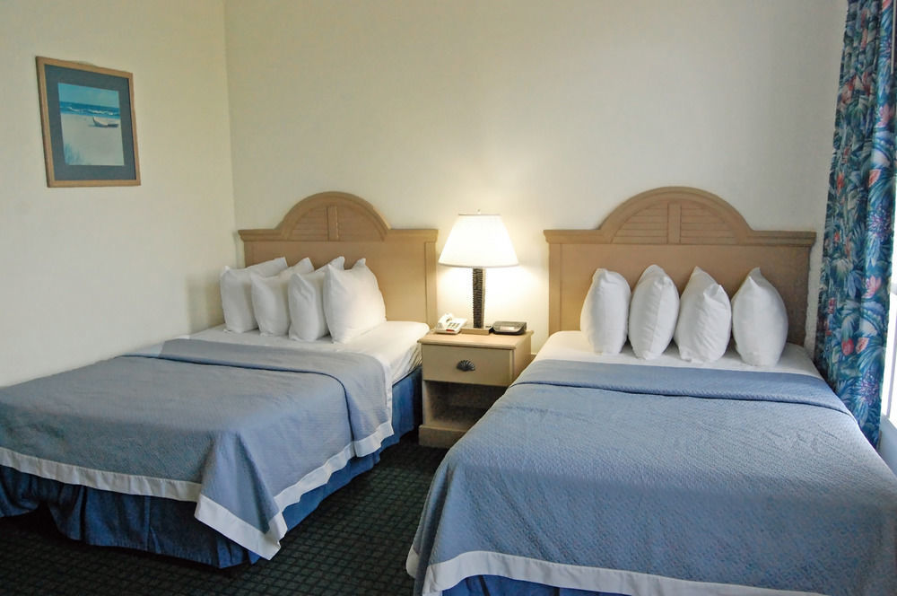 Days Inn By Wyndham Kill Devil Hills Oceanfront - Wilbur Exterior photo