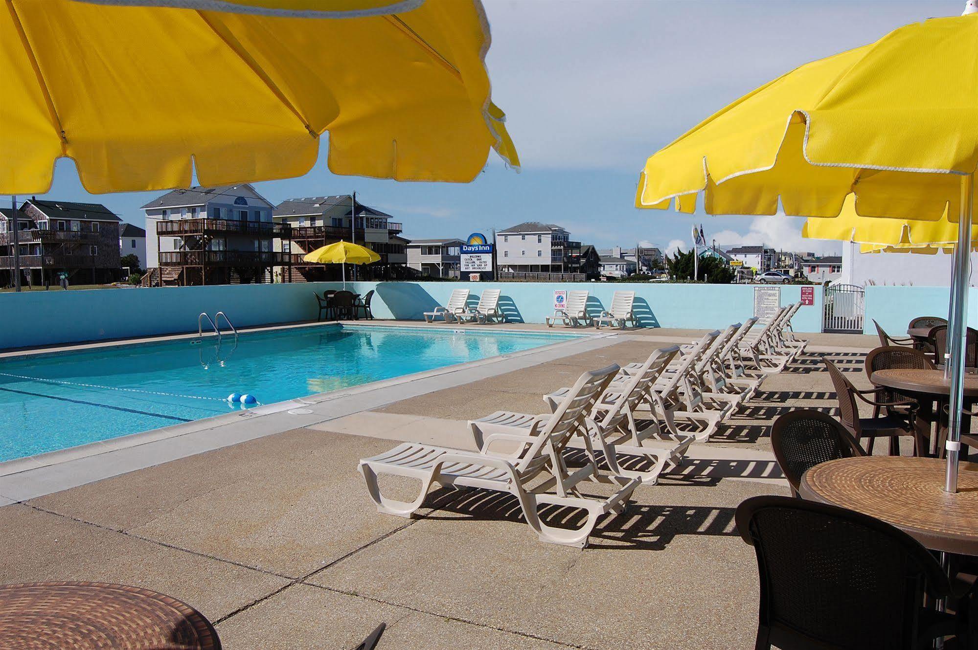 Days Inn By Wyndham Kill Devil Hills Oceanfront - Wilbur Exterior photo